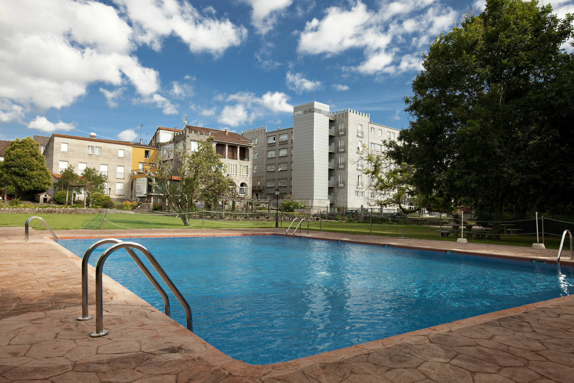 Termas De Cuntis - Hotel Castro Do Balneario Extérieur photo